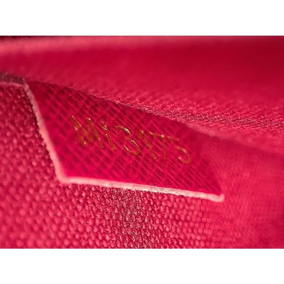 Louis Vuitton Noir Trocadero Handbag - Picture 12 of 14